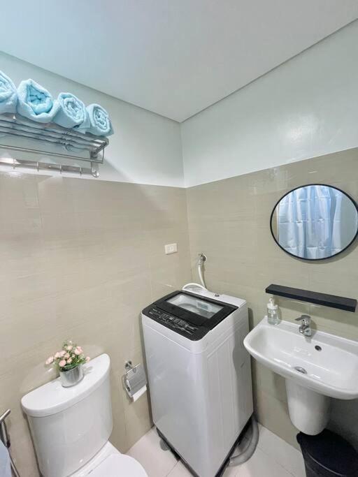 Ocean Room 677 Shore 2 Tower 3 Moa Complex, Pasay City Manila Exteriör bild